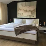 Landart 3* שיליג